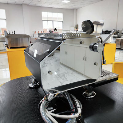 NW 38kg デュアルボイラー付きのセミオートマティック商用エスプレッソ機