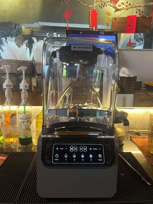 1800W プラスチックのホイジング アイスドリンク スムージーブレンダー レストラン用 65db